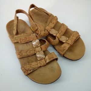 Vionic Vegan Amber 2015 Tan Caramel Sandals 7